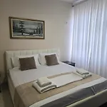 Raphael Old Bazaar Apartment Tirana